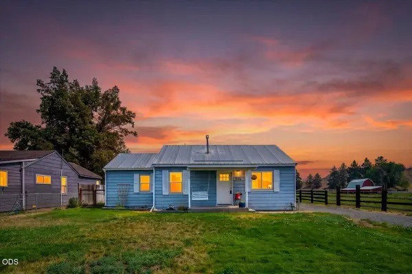 3124 NW Lamonta Road, Prineville, OR 97754