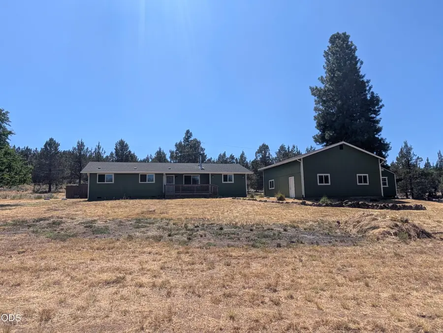 15527 Buck Road, Klamath Falls, OR 97603 - #3