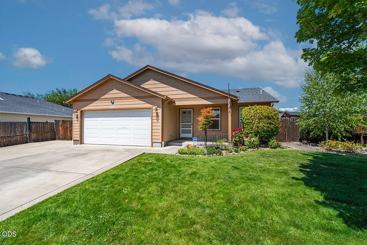 3437 Trent Avenue, White City, OR 97503 - #1