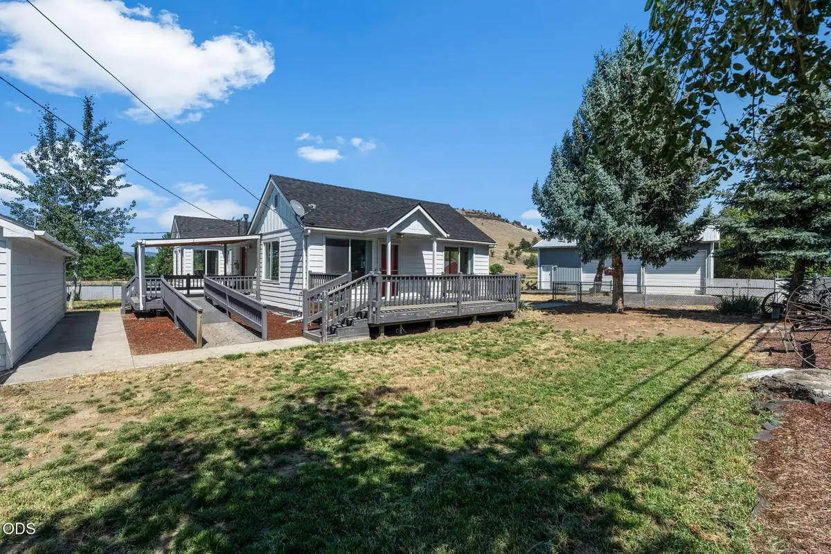 2185 SE Paulina Highway, Prineville, OR 97754 - #1