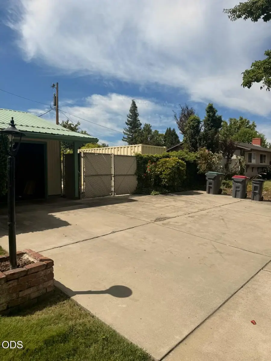 601 Souvenir Street, Medford, OR 97501 - #3