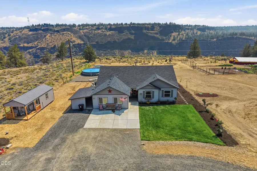 4819 SW Trout Road, Terrebonne, OR 97760 - #2