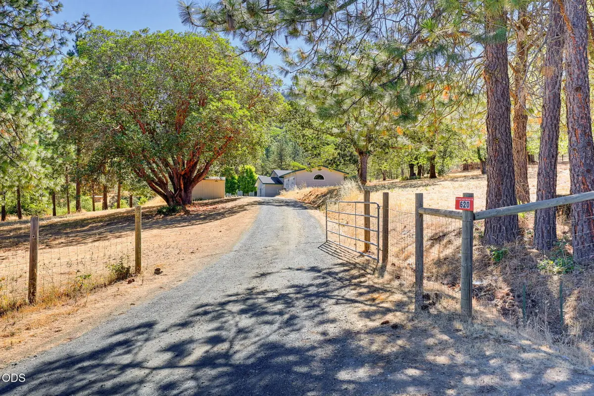 620 Wards Creek Road, Rogue River, OR 97537 - #1