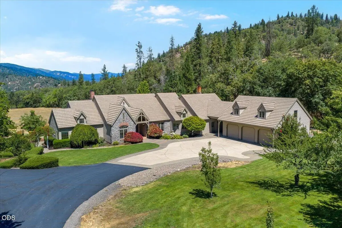 3396 Foots Creek Road, Gold Hill, OR 97525 - #1