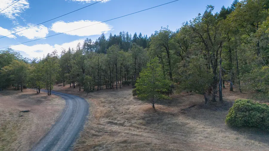 6715 Westside Road, Cave Junction, OR 97523 - #3