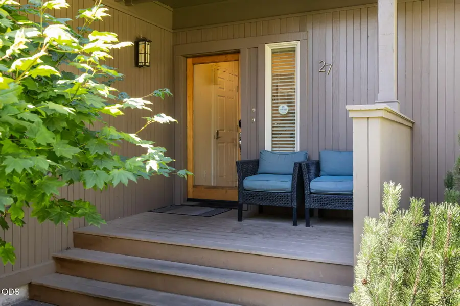 61875 Broken Top Drive #APT 27, Bend, OR 97702 - #3