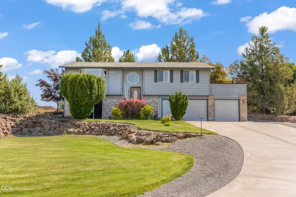 63552 Boyd Acres Road, Bend, OR 97701