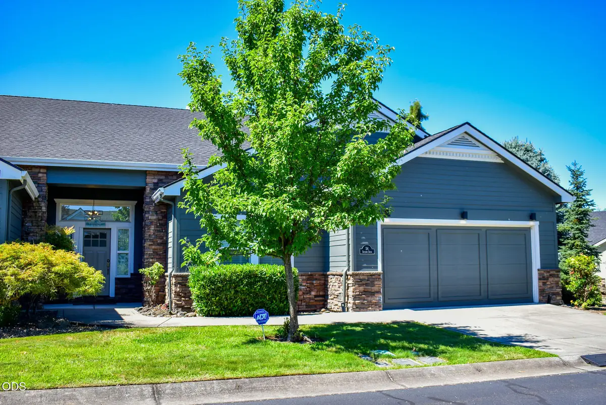 94 Skyhawk Drive, Eagle Point, OR 97524 - #1