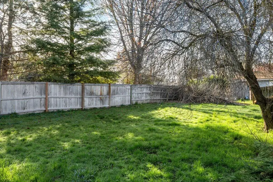 1711 Prune Street, Medford, OR 97501 - #3