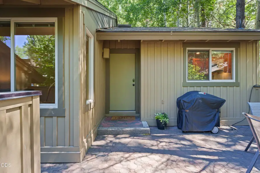 57369 Lake Aspen Court, Sunriver, OR 97707 - #3