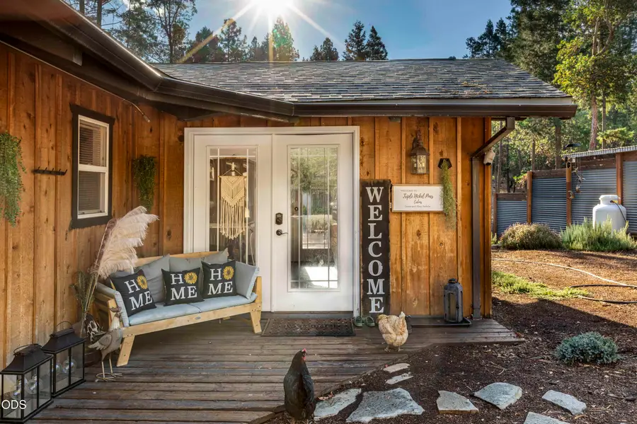 555 Ewe Creek Road, Grants Pass, OR 97526 - #3