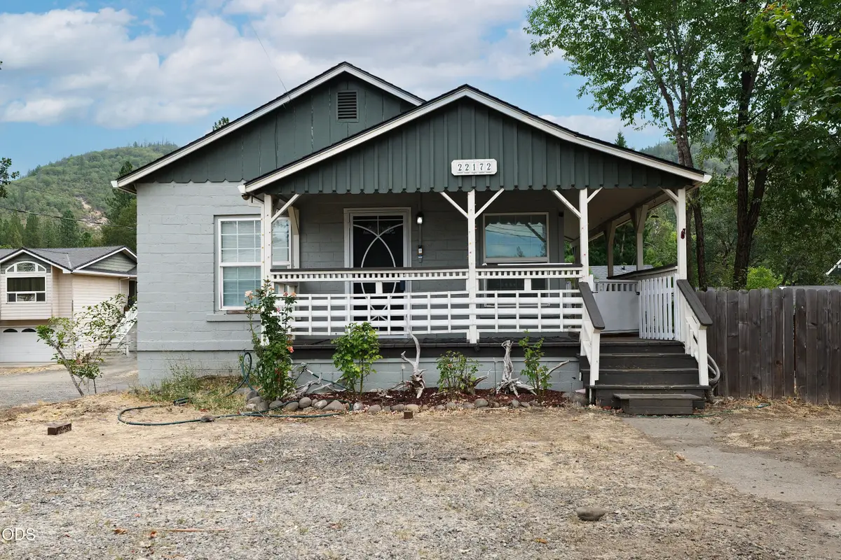 22172 Highway 62, Shady Cove, OR 97539 - #1