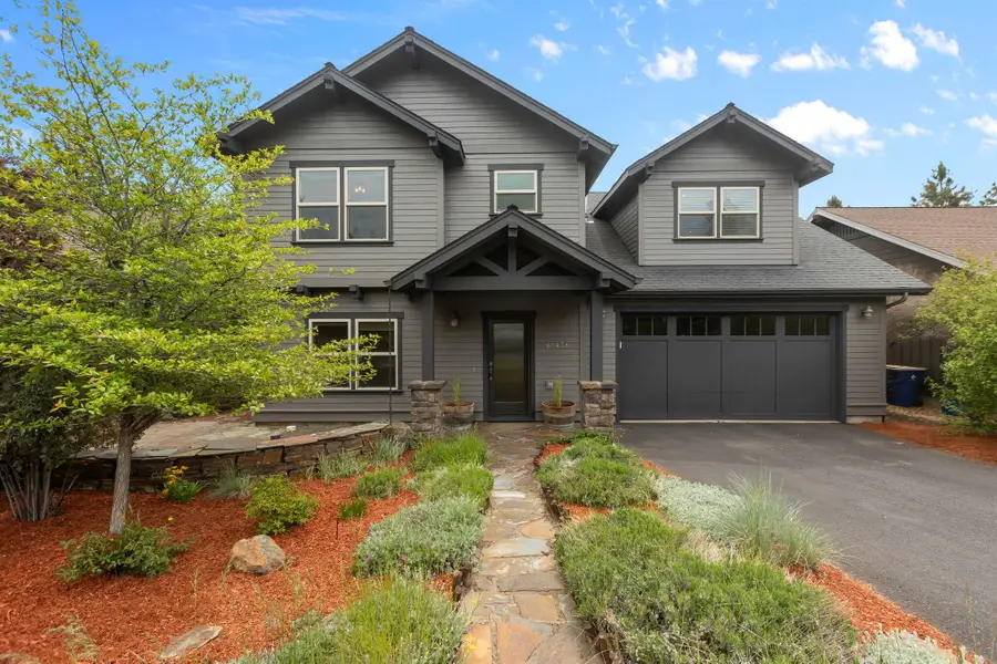 61438 Linton Loop, Bend, OR 97702 - #3