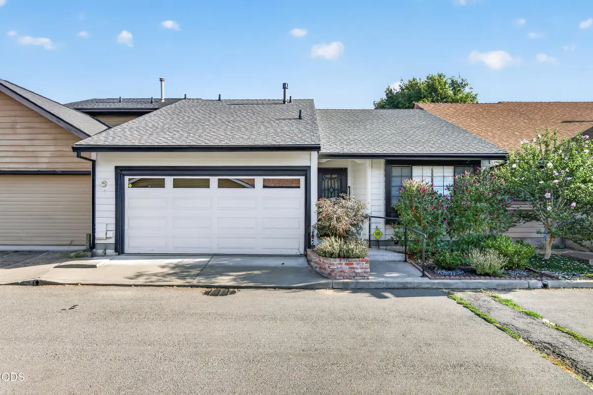 653 Golden Lane, Medford, OR 97504 - #1