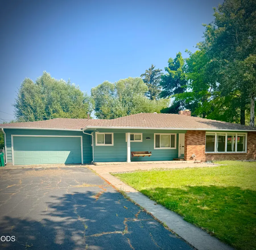 1845 Lawrence Street, Klamath Falls, OR 97601 - #2