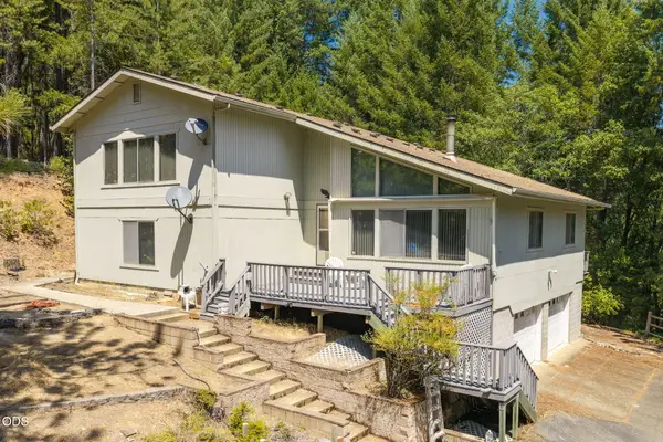690 Thornbrook Drive, Merlin, OR 97532