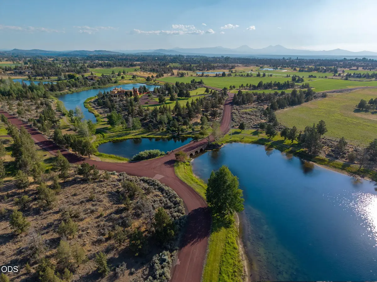 11330 NE Canyons Ranch Drive #LH 13, Terrebonne, OR 97760 - #1