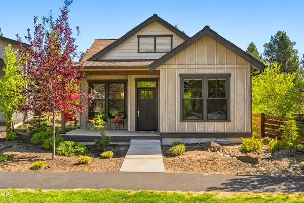 19749 SW River Camp Lane, Bend, OR 97702