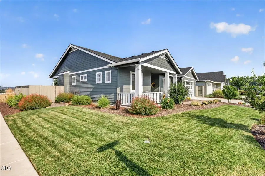 1492 Quarter Lane, Medford, OR 97504 - #2