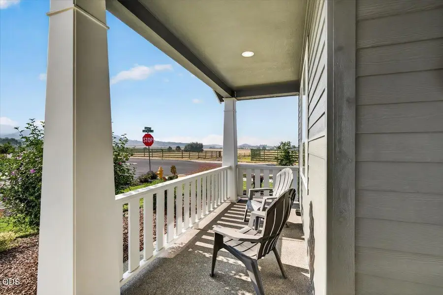 1492 Quarter Lane, Medford, OR 97504 - #3