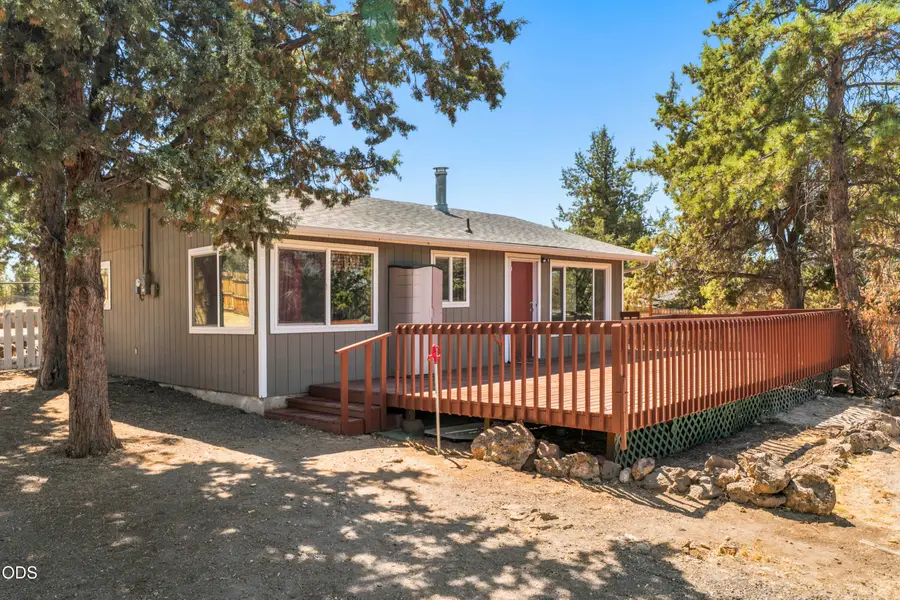 8445 SW High Cone Drive, Terrebonne, OR 97760 - #2