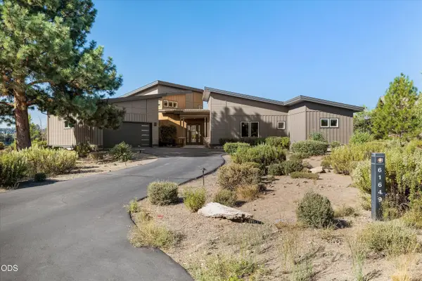 61649 Hosmer Lake Drive, Bend, OR 97702