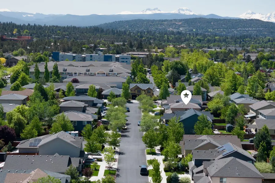 2934 NE Dogwood Drive, Bend, OR 97701 - #3