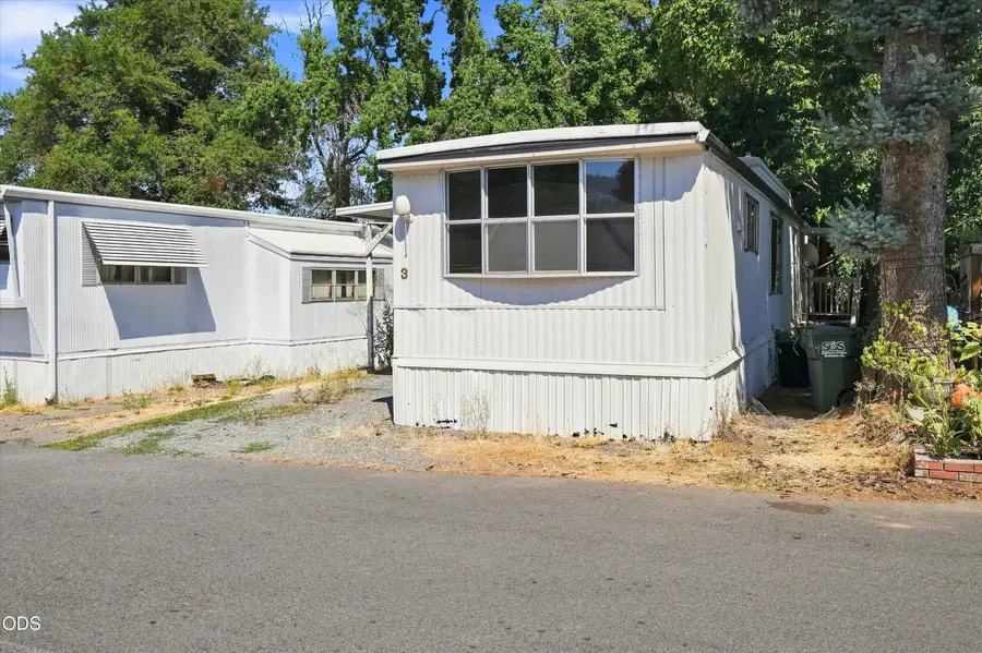 7001 Rogue River Highway #SPC 3, Grants Pass, OR 97527 - #3