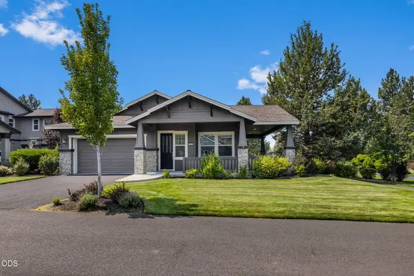 19515 Fisher Lake Lane, Bend, OR 97702