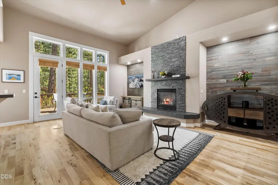 60446 Seventh Mountain Drive, Bend, OR 97702 - #2