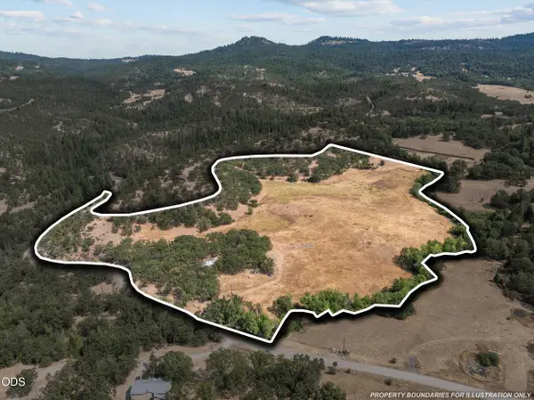 271 Cove Road, Ashland, OR 97520