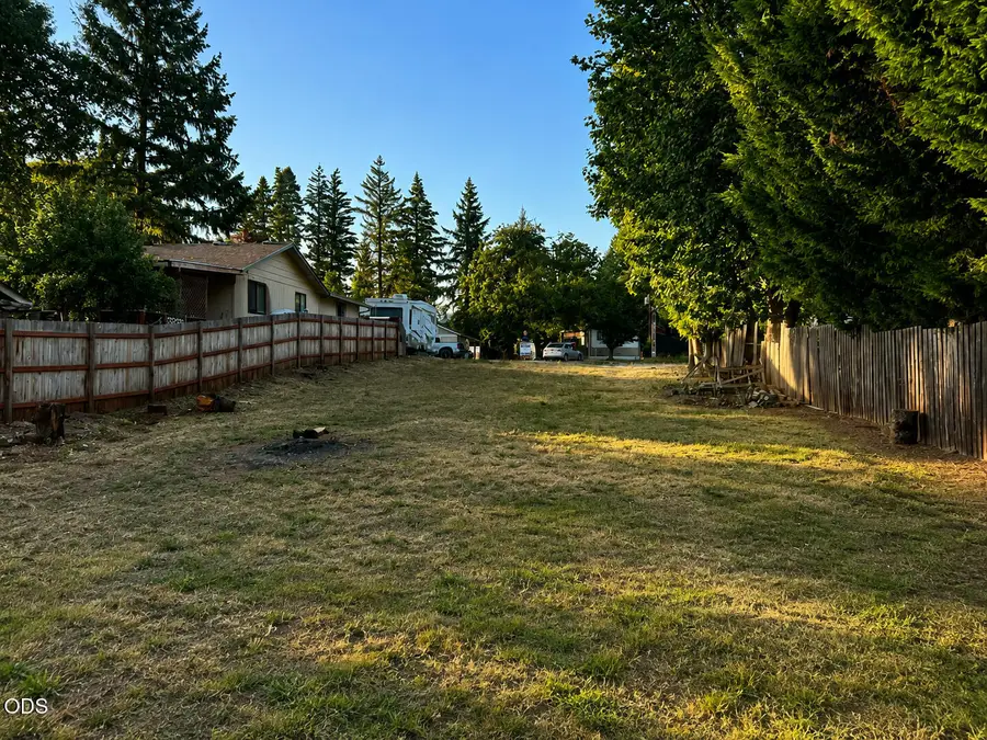 326 Fee Street, Butte Falls, OR 97522 - #3