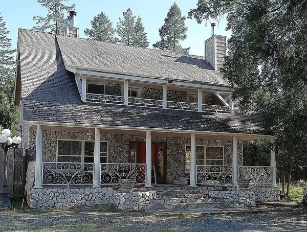 33252 Redwood Highway, O'Brien, OR 97534