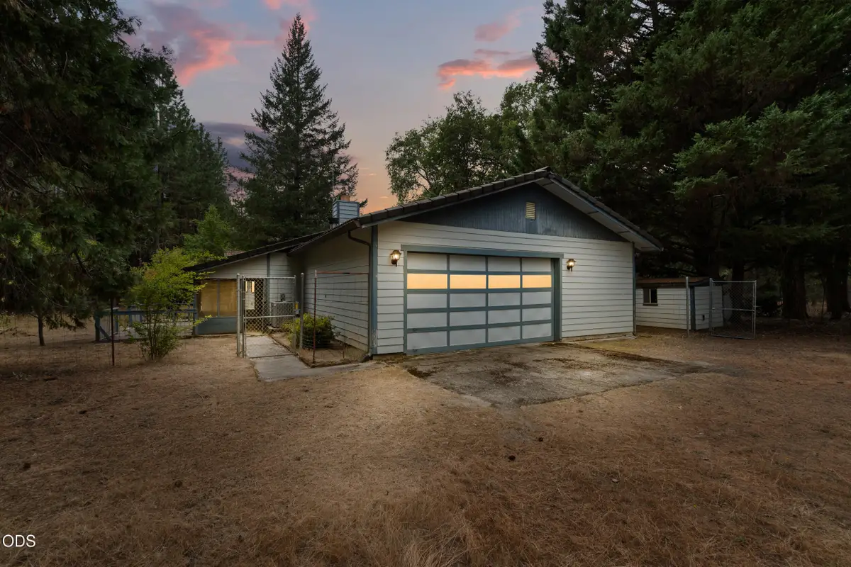 1475 Pleasant Creek Road, Rogue River, OR 97537 - #1