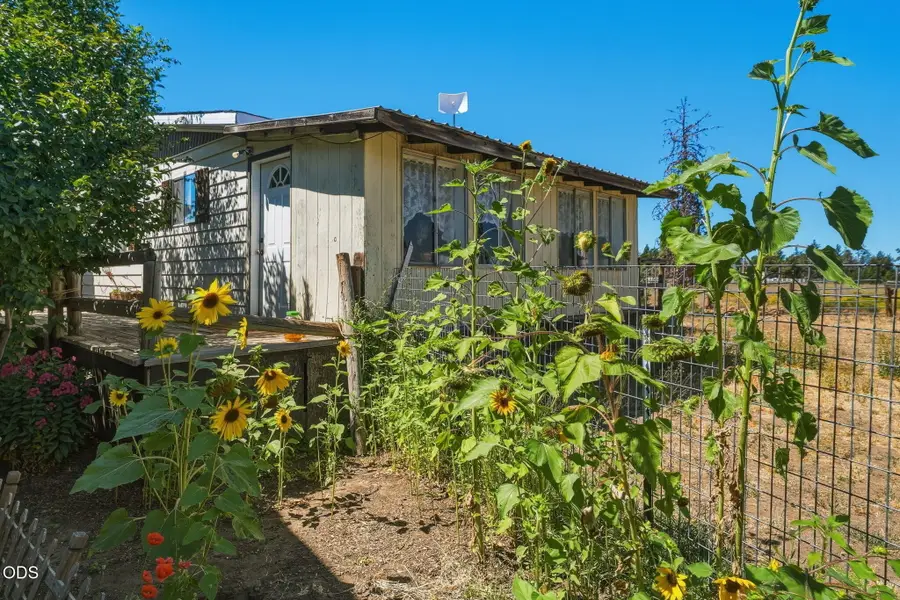 67050 Gist Road, Bend, OR 97703 - #2