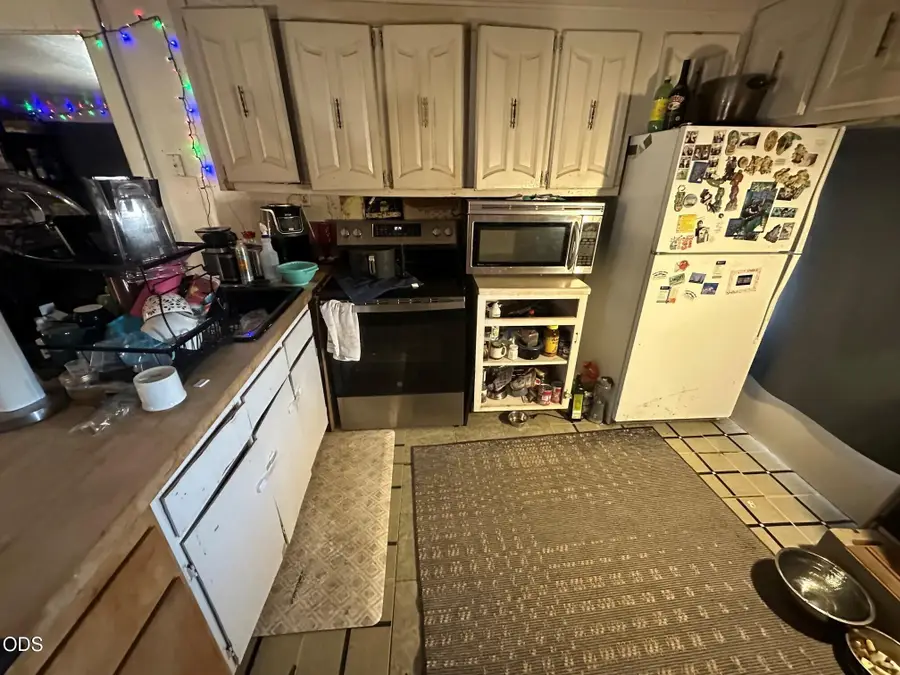 3592 Avenue H, White City, OR 97503 - #3