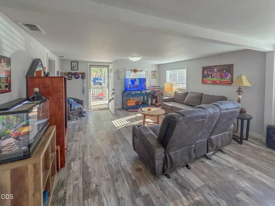 3757 Russell Road, Grants Pass, OR 97526 - #3