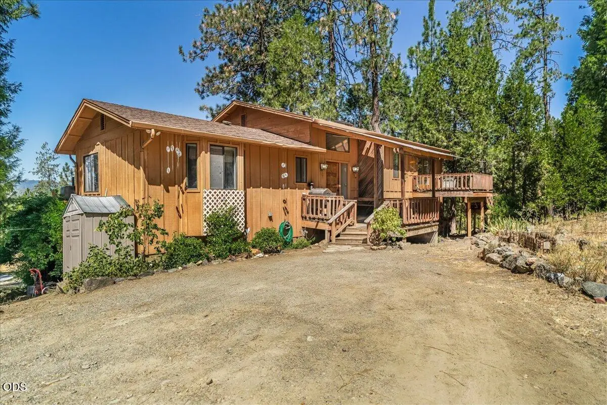 1167 Canyon Oak Drive, Grants Pass, OR 97526 - #1