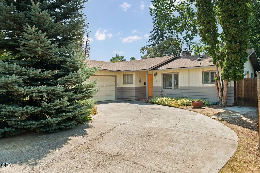 668 NE Ochoco Avenue, Prineville, OR 97754 - #1