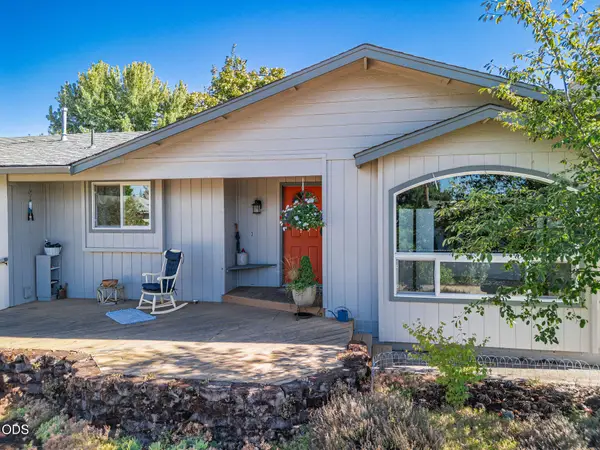 1968 Spring Street, Medford, OR 97504