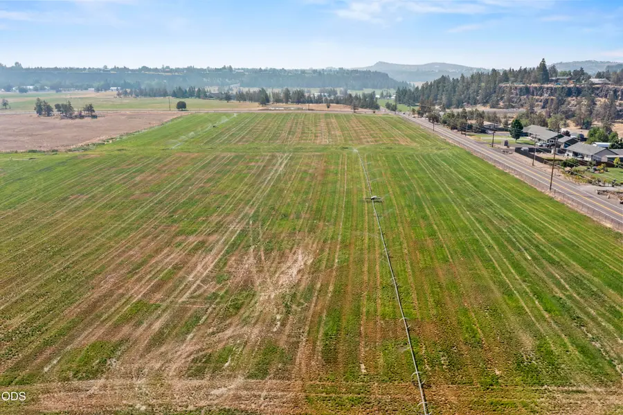 8330 NE 1st Street, Terrebonne, OR 97760 - #3