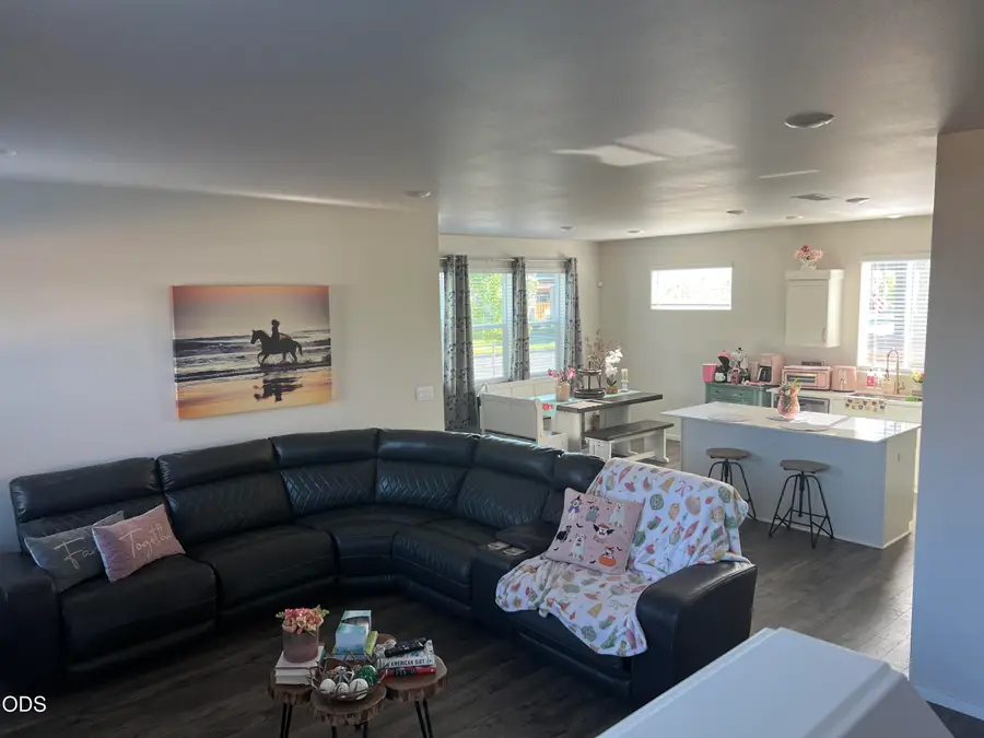 787 NE Union Loop, Prineville, OR 97754 - #3