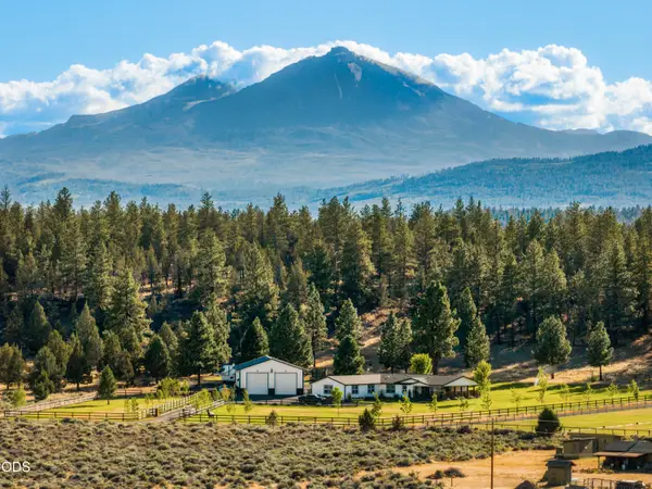 69435 Hinkle Butte Drive, Sisters, OR 97759
