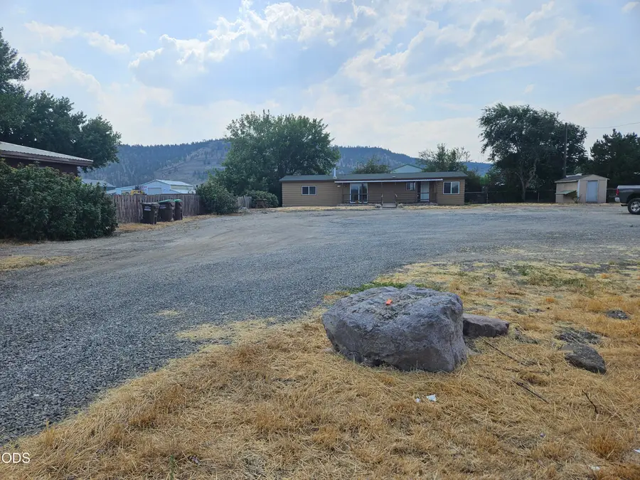 1223 NW Madras Highway, Prineville, OR 97754 - #3
