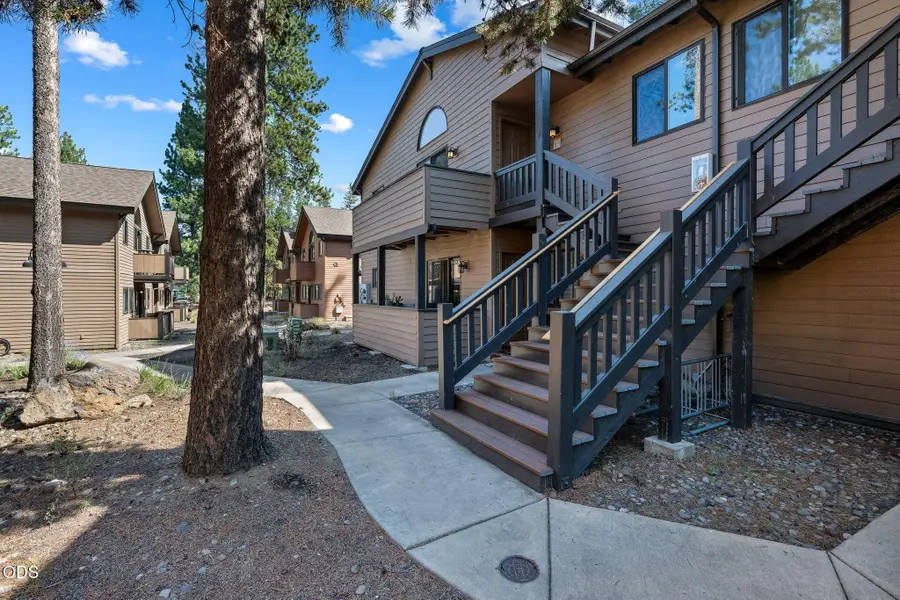 56860 Enterprise Drive # H1, Sunriver, OR 97707 - #2