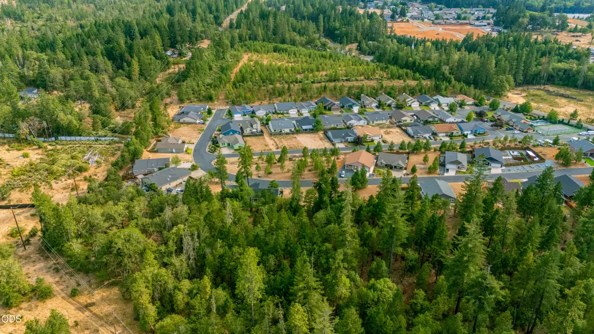 241 Red Cedar Lane, Cave Junction, OR 97523 - #1