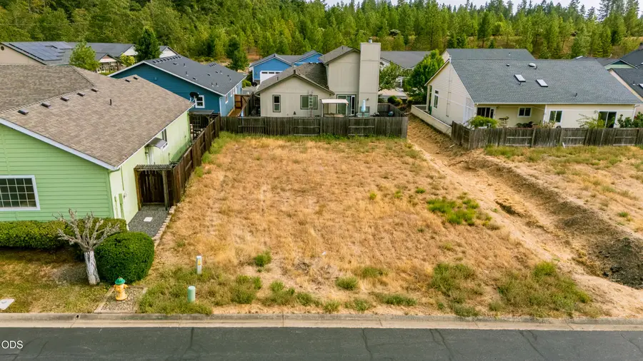 241 Red Cedar Lane, Cave Junction, OR 97523 - #3
