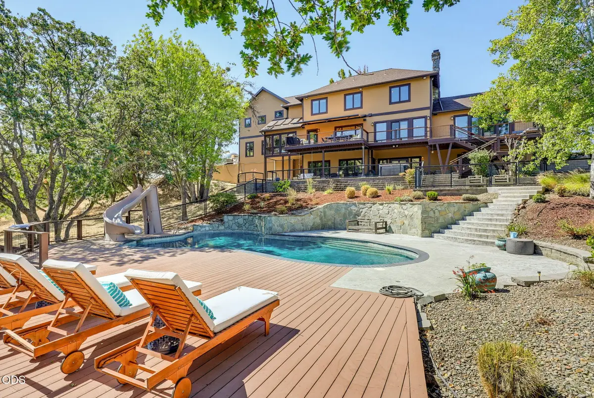 55 Pompadour Drive, Ashland, OR 97520 - #1