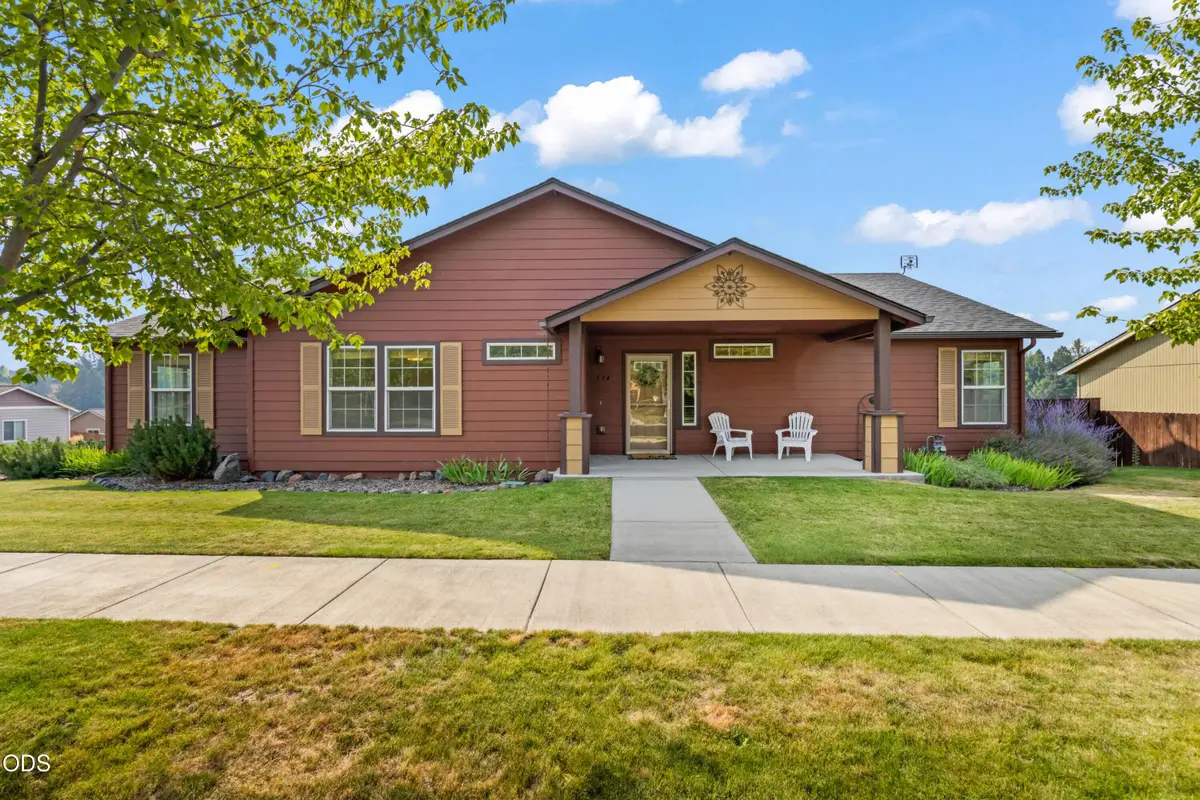 534 NE Brookstone Drive, Prineville, OR 97754 - #1