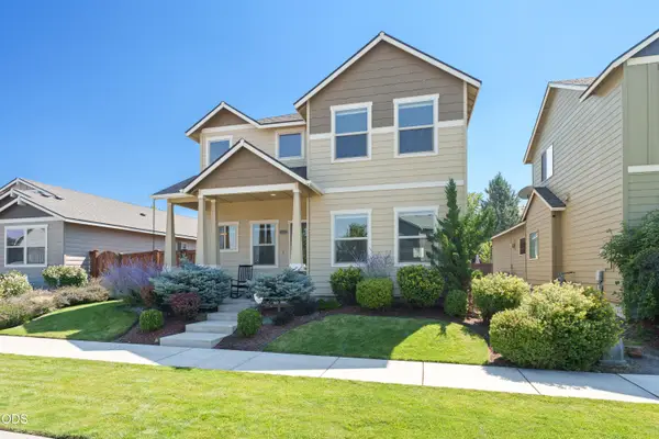 2851 NE Hope Drive, Bend, OR 97701